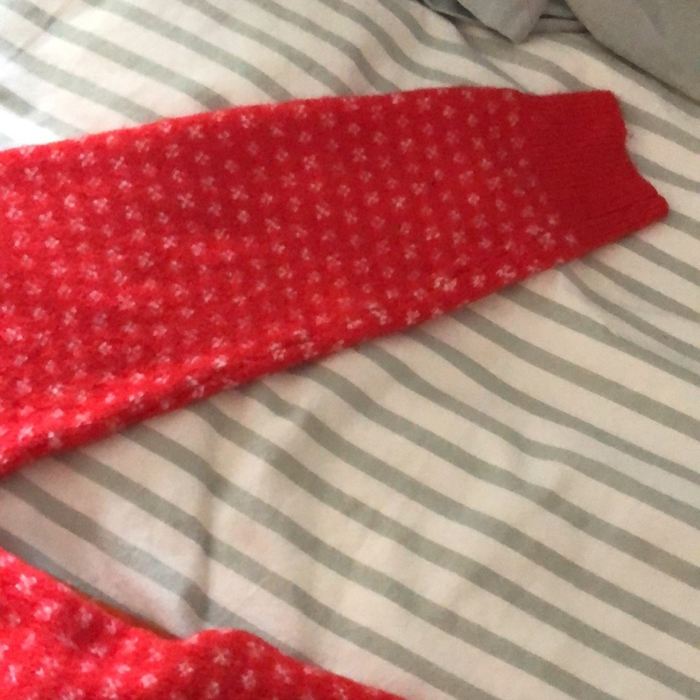 Sweater - Picture 2 of 3
